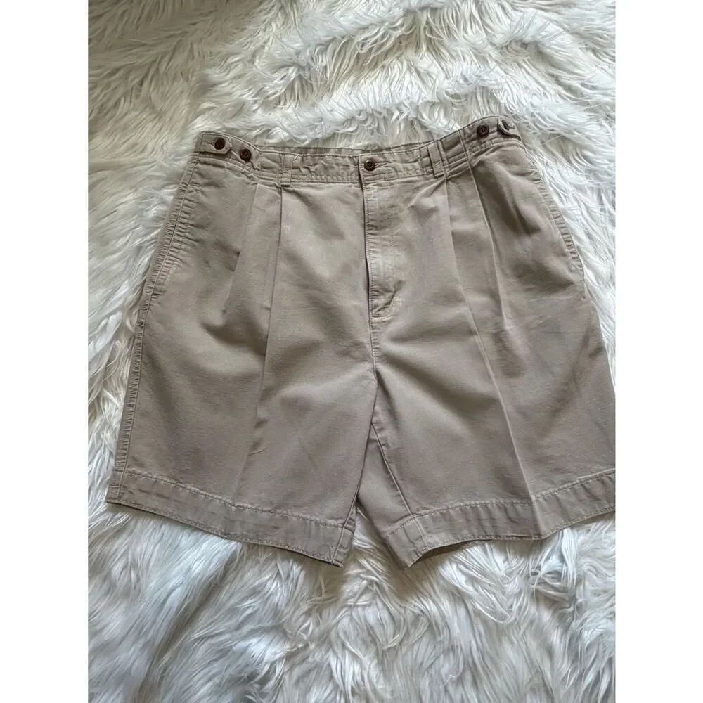 Dockers Y2K Khaki Shorts Pleated Size 36 Adjustable Waist 8” Inseam Retro